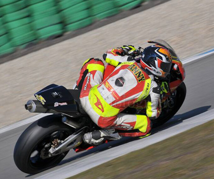 Resonator Winning Bike