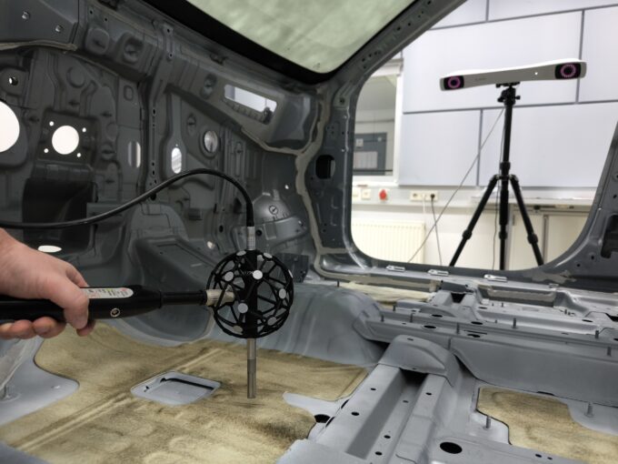Scan Paint3 D scanning car interior BIW